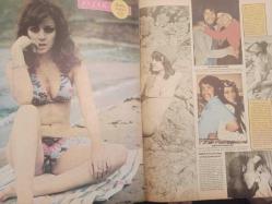 Pazar Haftalık Aktüalite Sinema Tiyatro Müzik ve Magazin Dergisi - 14 Haziran 1974 - Sayı:925 - Gökben - Figen Han - Bahar Erdeniz'i yeni kavalyesiyle birlikte Hilton Otelinin havuzunda yakaladı - Figen Han - Tamer Yiğit - Senar Seven - Sevinç Pekin - Gönül Hancı - Senar Seven - Türkan Erdem - Gülistan Okan çıplaklık konusunda bayrağı kimseye bırakmıyor - Bu kaçıncı birleşme? - Arzu Okay - Seyhan Karabay - Patricia Gilda - ANUŞKA Dev Posteri - Arzu Okay - Seyhan Karabay - Senar Seven Yeşilçam'dan hemen kaçmak niyetinde - Silvana Mangona - Leyla Sayar - Evliliğimiz içyüzü - Sevgi Can - Tayfur Çakar - Sermet Serdengeçti - Yavuz Karakaş - Süleyman Bolat - Nükhet Duru - Bertha ile Claude misafir olarak yurdumuza gelmek istiyorlar fotoğraf ve haberi - Dergi Posterlidir Fakat Kapak Kısmı Eksiktir