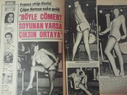 Pazar Haftalık Aktüalite Sinema Tiyatro Müzik ve Magazin Dergisi - 14 Eylül 1973 - Sayı:886 - Kedili Seks Oyunu - Özden Yüce mahmut adlı kedisiyle sevişiyor - Mine Bahar 16 yaşında soyunmaya başladı - Nişanı bozan Arzu Okay ve Seyhan KArabay ayrıldı - Seyyal Taner - Yemeni modası Yeşilçam'ı sardı - Çılgın Nataşa aşka geldi - Funda Gürçen - Kayhan Yıldızoğlu - Özdemir Taşkın - Pakize Suda - Nevin Nuray - Nalan Çöl - Eşref Kolçak - Deniz Erkanat - Hastane yatağında üç yıldız - Filiz Akın - Meral Zeren - Mine Mutlu - Sırrı Gültekin - Yeşilçam umudunu hazretlere bağladı - Yunus Emre - Özdemir Birsel  - Fikret Hakan - Cüneyt Gökçer - Renan Fosforoğlu - Atıf Kaptan - Reha Yurdakul - Ünsal Emre - Ahu Tuğbay - Hamit Gürsoy - Cüneyt Gökçer - Bahar Erdeniz - Yaşar Yağmur - Cüneyt Arkın - Yusuf Sezgin - Nuri Akıncı fotoğraf ve haberi - Tam Takım Dergi