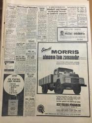 HÜRRİYET GAZETESİ 30 KASIM 1967 YIL :20 SAYI :7038---Jetlerimiz Makarios un sarayı üzerinde uçtu ---Yunanistan Kıbrıs ta Yeniden Asker Çıkardı ---Edirne sınırında sahte pasaportlu güzel bir Rum kadın yakalandı ---İnönü aldatılmak istemiyoruz ---İki sene ırgatlık yapan 70 lik baba ,Mehmet in  kemiklerini bir torbaya koyup köye götürdü ---Çağlayangil :Tutumumuz değişmedi diyor ---NATO :Sekreteri Brosio :Henüz bir anlaşma yok dedi ---Özel okullar genel teftişe tutulacak ---Büyü için oğullarına işkence yapan karı-koca  tutuklandı ---Hollanda da elçiliklerde  çalışan  sekreterler Türk  Gecesi tertiplendi ---Bursaspor İzmirspor u Kupadan eledi :2-1---Fenerbahçe yi yenmek bizim için zor değil ---Hakkı Yeten H.Tepe Maçı Beşiktaş için dönüm noktası olacak dedi ---Bir hiç yüzünden beni mahvettiler ---Türkiye nin en kısa  boylu  forveti 9 maçta  49 gol attı ---Madeni yağ karışık zeytinyağı ,kanser  ve zatürree yapıyor ---Mumyalar Vadisinde 900 yıllık  ceset ve kiliseler  var ---