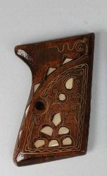 TABANCA KABZASI Doğal Ağaçtan El Yapımı, Pirinç ve Sedef Kakma, Üzeri Cilalı, Bir Çift, Tabanca Kabzası, 8 cm Uzunluğunda (Kullanılmamış)