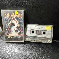 DEF LEPPARD - HYSTERIA KS118