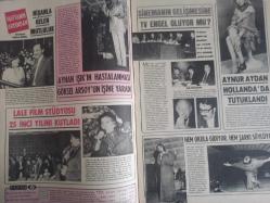 Pazar Haftalık Aktüalite Sinema Tiyatro Müzik ve Magazin Dergisi - 20 Ocak 1977 - Sayı:1061 - Sevim Tuna - Jilly Johnson - İlhami Gencer - Ümit Aksu - Sinan Bilsel - Ayten Alpman - Ayhan Işık'ın hastalanması Göksel Arsoy'un işine yaradı - Sebahat Filmer - Ayhan Işık - PEkcan Koşar - Süheyl Denizci - Süreyya Duru - Mesut Uçukan - Vedat Türkali - Yücel Çakmaklı - Osman Faruk Seden - Aynur Aydan Hollanda'da tutuklandı - Sibel Egemen her okula gidiyor, hem şarkı söylüyor - Aynur Akarsu - Puşkaş Ergun - Müjde Ar'ın filmde taktığı gözlükten gözleri bozuldu - Orhan Elmas - İsmail Hakkı Şen - Hüseyin Özşahin - Feri Cansel - Filiz Ersürel - Fikret Hakan - Sevim Tuna'nın artık yürüyen bir evi var - Marisa Mell, ülkesinde bol bol soyunuyor - şantöz Yaprak - Seçil Heper Yeşilçam'a ''Hayır'' TV filmine ''evet'' - Mine Sun'un sahne yaşamı başlamadan bitti - Selma Güneri - Çeler Doğan - Sema Koçak - Belgin Koçak - Kenan Özcan - Çetin Vural - İbrahim Kayan - Ünal Çulha - Mine Mutlu - Tam Takım Dergi
