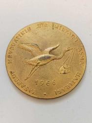 MDL11-----YAPI KREDİ BANKASI TASARRUF MEVDUATININ BİR MİLYARI AŞMA HATIRASI MADALYA