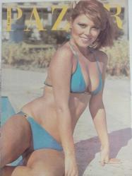 Pazar Haftalık Aktüalite Sinema Tiyatro Müzik ve Magazin Dergisi - 8 Eylül 1977 - Sayı:1094 - Karin Sewell - Piraye Uzun - Müjde Ar Vahşi Oldu - Piero Fabloni - Cüneyt Arkın - Hem Film Çevirdiler Hem Denize Girdiler - Selen Büke - Başrol Olunca Dayanamadı - Reklam Aşkı Balon Gibi Sönüverdi - Kadir İnanır - Harika Değirmenci - Kıvrak Vücudunu İlk Kez Avrupa'da Gösterecek - Seher Şeniz - Sevgilisiyle Marmara Adasında Dinlenecek - Balık Kız Havuzda - Şarkıcılığa Başlamam Soyunmamı Engellemez - Emel Aydan - Canan Ceylan - Erol Büyükburç - Dublaj da Yapıyor Film de Çeviriyor - Ülkü Özen - Turgut Özatay - Baki Tamer - Lilian Muller - Üçak Bölüğünün Maskotu Oldu fotoğraf ve haberi - Tam Takım Dergi