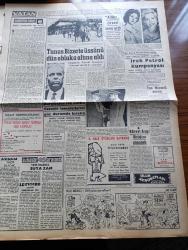 Vatan Gazetesi - 20 Temmuz 1961 - İktisat Ve Siyaset Yazan Profesör Doktor Yavuz Abadan Köşe Yazısı - İsmet İnönü Partiler Birbirlerine ve İdareye Yardımcı Olmalı - Devlet Planlama Teşkilatı Başkanı Şinasi Orel - Eski Belediye İmar Müdür Muavini Erdoğan Celasun Beraat Etti - Vali Uluç Ormanlara Girmeyi Yasak Etti - Almanya İşçi İhtiyacının Büyük Kısmını Türkiye'den Temin Edecek - Virgil Grissom Füzede Üç Saat Bekledi Fakat Feza Denemesi Belirsiz Bir Süre Geri Bırakıldı - Cemal Madanoğlu - Kemal Tahir'in Romanı Yorgun Savaşçı Yazı Dizisi - İlk Birleşme Evi Tarlabaşında Açıldı - Kumar Oynatanlar Takip Ediliyor - Tunus Bizerte Üssünü Dün Abluka Altına Aldı - Hoş Memo Karikatür - Irak Petrol Kumpanyası - Kuveyt Arap Birliğine Alınacak - Tanınmış Amerikalı Dedikodu Yazarı Elsa Maxwell Geliyor - Kral Zogo Ve Arnavutluk Kraliçesi Jeraldin'in Hatıraları Yazan Nizameddin Nazif Tepedenlioğlu Yazı Dizisi - Tütünleri Mahveden Mavi Küf'ün İlacı Fransa'da Bulundu - Kral Metin Oktay Palermoya Gitti -