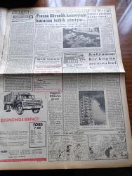 Vatan Gazetesi - 26 Temmuz 1961 - Cemal Gürsel'in Ragıp Gümüşpala'ya Mektubu - Ragıp Gümüşpala Adalet Partisinin Lağvı Huzursuzluğu Azaltmaz Dedi - Ekrem Alican CHP İle Mücadele Etmeye Kararlıyız Dedi - Milli Birlik Komitesi Üyesi Kadri Kaplan 14'lerden Daha Önemli Olan Meseleler Var Dedi - Tarım Bakanı Osman Tosun Mavi Küf'ten Korkmuyor - Cemal Madanoğlu Ordu'dan Da Emekli Olacak - Ortak Pazar Ve Türkiye - Yassıada Duruşmaları Adnan Menderes Savunmasını Yaptı - Denizcilik Bankası İşçilerle Anlaştı - Kemal Tahir'in Romanı Yorgun Savaşçı Yazı Dizisi - Yunus Emre Ve Karamanoğulları Yazan Cahit Öztelli Köşe Yazısı - Elia Kazan Atatürk'e Ait Kitap Okuyor - Arap Birliği Tunusa Yardıma Karar Verdi - Yugoslavya'da 15 Gün Yazan Oktay Akbal Köşe Yazısı - Hoş Memo Karikatür - Brigitte Bardot'a Mezar - Kral Zogo Ve Arnavutluk Kraliçesi Jeraldin'in Hatıraları Yazan Nizameddin Nazif Tepedenlioğlu Yazı Dizisi - Hindistan'da Film Dernekleri -  Can Bartu Gitmiyor - Lefter Futbolu Fenerbahçe'de Bırakır