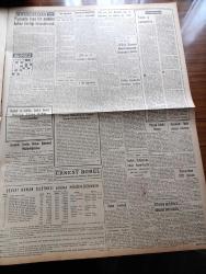 Vatan Gazetesi - 9 Eylül 1960 - Ahmet Emin Yalman Köşe Yazısı - Yüksek Adalet Divanı 30 Eylül'de Açıklanacak - Yeniden 5 Bin Öğretmen Kadrosuna İhtiyaç Var - Vatan Cephesi İçin Tahkikata Başlandı - 500 Gecekondu Yıktırılacak - Eski Eşi Arif Hanoğlu İçin O Hayatımın Bir Kabusu İdi Diyor - Üniversiteye 3305 Öğrenci Kabul Edilecek - Kaçaklar Kemal Bekir'in Romanı Yazı Dizisi - Taşra Ehliyetli Şoförler İstanbul'da Çalışamayacak - Taş Devri Çizen Mıstık - Ziraat Orman Toprak Ve İskan Hizmetleri Ayrılmalı Mı Birleşmeli Mi - Kennedy Amerika'nın Siyasetini Tenkit Etti - Kongo'da Şiddetli Çarpışmalar Oluyor - Kır Çiçeği Marion Yazan Jean Martet Yazı Dizisi - Çehov'un Martısı İngiltere'de Oynanıyor - Tonton Agah Çizgi Roman Sade Yalçın - Stiv Roper Çizen Saundes ve Overgard - Uğur Başaran Münir Özkul'la Çalışacak - Marilyn Monroe - Roma Olimpiyatları İki Gün Sonra Nihayete Eriyor - Beşiktaş Pazar Günü Viyana'ya Gidiyor - Dünya Genç Takımlar Güreş Şampiyonası - Macar Antrenör İgnace Molnar