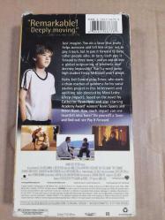 PAY IT FORWARD VIDEO VHS