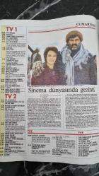 GÜNEŞ EKRAN GAZETESİ-10 MART 1990 - MEHMET ASLANTUĞ EROL TAŞ , GÜLEN KARAMAN , OSMAN YAĞMURDERELİ. İSTANBUL EMNİYET MÜDÜRLÜĞÜ ÖNÜNDE SİMİT YEDİLER. TARIK AKAN , HÜLYA KOÇYİĞİT. DERMANDAN GÖRÜNTÜLER. YALAN RÜZGARI.- RİTA'Y'LA DOLÇEVİTA .- YEŞİLÇAMIN EMEKTARLARINDAN HÜSEYİN PEYDA KADİR İNANIR SUNA YILDIZOĞLU , FARUK YENER ELEŞTİRMEN NASILOLMALI , ALİ SAMİ ALKIŞ VARSA OLAY YAZMAK KOLAY . ÜNAL KÜPELİ EŞİ LEYLA EVLERİNİN KAPILARINI İLK KEZ GÜNEŞ EKRANA AÇTI. - AYSUN KOCATEPE  HOŞGELDİN İLK. YÜKSEL AYTUĞ .- ERCAN YAZGAN , İLHAN GÖKHAN , BURHAN ŞEŞEN EVİNDE KONUK ETTİ VERONİCA CASTRO MEKSİKA TELEVİZYONU İÇİN HAZIR .- CAZ KRALİÇESİ FIRANSIZ EKRANINDA DEE DEE BRİDGEWATER FIRANSIZ TELEVİZYONUNDA. ALAİN DELON SORUŞTURMA'DA - GLENDA JACKSON VE BEN KİNGSLEY KAPLUMBAĞ GÜNCESİNDE. SYDNE ROME 'Yİ ŞU SIRALAR TV BİRDE. ANZAKLARI KARADENİZE DÖKTÜK KENAN YALIM - GENÇ SİLAHŞÖRLER BİLLY TH E KİD .TOMHANGS HERKEZ BENİM EMRİMİ DİNLİYOR  KİM NOVAK BENİM KARIM ÇOK AKILLI - JULİE FORDHAM.