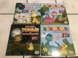 3 Boyutlu Hareketli 4 Kitap (Dostluk Ormanı - Dinozor Dino ve Arkadaşları - Dinozor Dino ve Kız Kardeşi -Bal Arısı Tombiş ve Yardımsever Ateş Böceği)