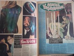 Pazar Ekstra Haftalık Aktüalite Sinema Tiyatro Müzik ve Magazin Dergisi - 4 Mayıs 1969 - Sayı:22 - Çin Falı - Ne Var Ne Yok - Kaderin Cilvesi - Araba Şemsiyesi - Düğün Hediyesi - Yarım Milyon Lira - Kuş Bakışı - James Bond - Moskova'da kolunu sallıya sallıya dolaşıyor - Tahmin oyunu - Yıldız olan prensesler - Myrta Barberini - Süreyya - İra Fürstenberg - Giovanna Pignatelli - Elsa Martinelli - Dawn Adams - Grace Kelly - Marisa Allasio - Sıvı Kristal - Aşksız Yaşayamam - Büyük Günah - Demir Karahan ile Nebahat Çehre münakaşa ettiler - Filiz Akın hastaneye kaldırıldı - Gülsüm Kamu, İstanbul'a geliyor - Figen Say'a büyü yapıyorlarmış - Gönül Yazar'ın annesine miras kaldı - Yoga - Bağdaş kurma ve diz çökme - Batıl inancının var mı? - Köpek Sevgisi - Alfred Hitchcock - Seks Modası Pulculuğa Sıçradı - Pazar Şaka fotoğraf ve haberi - Tam Takım Dergi