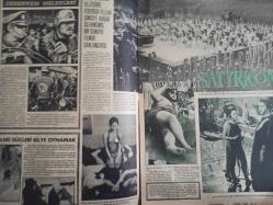 Pazar Ekstra Haftalık Aktüalite Sinema Tiyatro Müzik ve Magazin Dergisi - 13 Nisan 1969 - Sayı:19 - Çin Falı - Bulmaca - Ne Var Ne Yok - Dilek Herkeli - Ruj Lekeleri - Claudia Cardinale - Dünyanın En Küçük Fotoğraf Makinesi - Federico Fellini - Cehennem Melekleri - İşleri Güçleri Bilye Oynamak - Satyricon - İdeal Kadın Yaratıldı - Kırık Kalp - Kanun Namına - Türkan Şoray Boğulma Tehlikesi Geçildi - Ayhan Işık Yabancı Dil Öğreniyor - Mine Mutlu Evlenmiyeceğim Diyor - Sevda Ferdağ'ın Başı Dertte - Tunç Oral'da Film Şirketi Kuruyor - Bunları Biliyor Musunuz? - 1969'un Aksesuarı - Sevilen Bir İnsan Mısınız? - Adresi Biliyorsun - Şaka fotoğraf ve haberi - Tam Takım Dergi