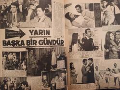 Pazar Haftalık Aktüalite Sinema Tiyatro Müzik ve Magazin Dergisi - 15 Ağustos 1969 - Sayı:673 - Gülsüm Kamu - Önce boyandı sonra İstanbul'da tur attı - Aynur Aydan - Büyük İfşaat: Ablam ve Annem - Nazan Şoray - Rüçhan Adlı - Meliha Şoray - POP Sabun Reklamı - Çok sıcaktı bunalıyordu ve derken... - Figen Han soyunup çırılçıplak denize girdi! - Gülsüm Kamu'yla varan:14 - Çoban Ali - Haftanın Fotoromanı: Yarın Başka Bir Gündür - Gül Fatma - Nejat Saydam - Hülya Koçyiğit - Gül Fatma - Murat Soydan - Tanju Gürsu - Reha Yurdakul - Yıldız Nevgut - Ajda Pekkan'ın aşk albümü - Gülsüm Kamu - Mustafa Satır - Zeki Müren - Orhan Aker - İşte yeni hipi - Aynur Aydan fotoğraf ve haberi - Tam Takım Dergi