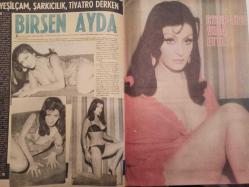 Pazar Haftalık Aktüalite Sinema Tiyatro Müzik ve Magazin Dergisi - 5 Aralık 1969 - Sayı:689 - Fatma Girik - Ülkü Özen - İran'lı dilber eski partöneri Cüneyt Arkın'la Antalya'da buluştu - Necmi Ongan - BEREC Pil Reklamı - Nevin Nuray da burnunu değiştirdi - Fikret Uçak - Memduh Ün, Fatma Girik aşkında değişiklik yok! - Tam 12 yıl oldu - Ülkü Erakalın - Yeşilçam, şarkıcılık, tiyatro derken Birsen Ayda - Ayhan Işık ve Zeynep Aksu - Özdemir Birsel - Sırrı Gültekin - Ali Uğur - Reha Yurdakul - Hüseyin Baradan - Hulusi Kentmen - Philips Çamaşır ve Bulaşık Makinesi Reklamı - Funda Gürçen annesinin hayatını kurtardı - şantöz Başak - Philips tıraş makinesi reklamı - Bekleyen Derviş Muradına Ermiş! - Ülkü Özen artık başrollerde fotoğraf ve haberi - Tam Takım Dergi
