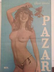 Pazar Süper Gazete Haftalık Aktüalite Sinema Tiyatro Müzik ve Magazin Dergisi - Sayı:42 - Sabahan - Ursula Andress - Müge Güler son şansını kullanıyor - Tülin Tan filmleri bıraktı dinleniyor - Nalan Çöl şansını kullanamadı - Çıplaklar Savaşıyor - Zerrin Egeliler tehlike de - Dilber Ay meydan okuyor - Zerrin Doğan sessiz ve derinden gidiyor - Meral Deniz azimli - Bırak onu çıplak yaşasın - Seks ve Ölüm başlıyor çizgi romanı - Ünlü Yıldız Edvige Fenech'in emsalsiz foto romanı - Kocam ve Günahlarım çılgın leydi - Plak Dünyasından Yerli 45'likler - Yabancı 45'likler - Çılgın At'ın crazy horse çılgın güzelleri - Biraz Seks Biraz Mizah - İnek Şaban Çizgi Romanı - Seks Doktoru - Yıldız Falınız - Seks Bir Sanattır fotoğraf ve haberi - Tam Takım Dergi
