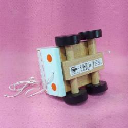 IKEA UPPSTA AHŞAP OYUNCAK VİNÇ