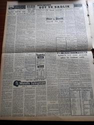 Vatan Gazetesi - 6 Nisan 1957 - Makarios'un Bulunduğu Konferansa Girmeyeceğiz - Şehirde Et Sıkıntısı Daha Halledilemedi - Dünyamıza Yakın Kuyruklu Yıldız Geçecek - Makarios Yunanistan'da Merasimle Karşılanacak -  Başvekil Adnan Menderes Zor Zamanları Geride Bıraktık Dedi - İstanbul'da Yeni Bir Din Öncüleri Türedi - Basın Toplantısında Kanununa Ait Teklifler Reddedildi - Hürriyet Partisi 1950'deki Demokrat Parti'den Daha İyi Bir Durumdadır - Çanakkale Türk'ün Kahramanlık Destanı Yazan Alan Moorehead Yazı Dizisi - Ahmet Mithat Efendi'nin Bir Romanı Musullu Süleyman Sadeleştiren Behçet Necatigil Yazı Dizisi - Süt Ve Sağlık Yazan Doktor Kemal Saraçoğlu - Ankara'da Van Gogh - Ramazan Köşesi - Prens Charles'a Hediye - Endonezya'da Türkistan Kurtuluş Hareketi Kuruldu - Kan Deryası Macar İhtilalinin Destanı Yazan Alan Moorehead Yazı Dizisi - Batakhane İnsanları Yazan Adnan Veli Yazı Dizisi - 1001 Gece Masalları Hazırlayan Suat Taşer Yazı Dizisi - İzmir At Yarışları - Kadifekale Koşusu