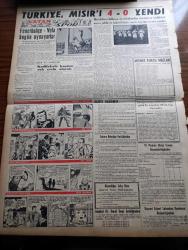 Vatan Gazetesi - 6 Nisan 1957 - Makarios'un Bulunduğu Konferansa Girmeyeceğiz - Şehirde Et Sıkıntısı Daha Halledilemedi - Dünyamıza Yakın Kuyruklu Yıldız Geçecek - Makarios Yunanistan'da Merasimle Karşılanacak -  Başvekil Adnan Menderes Zor Zamanları Geride Bıraktık Dedi - İstanbul'da Yeni Bir Din Öncüleri Türedi - Basın Toplantısında Kanununa Ait Teklifler Reddedildi - Hürriyet Partisi 1950'deki Demokrat Parti'den Daha İyi Bir Durumdadır - Çanakkale Türk'ün Kahramanlık Destanı Yazan Alan Moorehead Yazı Dizisi - Ahmet Mithat Efendi'nin Bir Romanı Musullu Süleyman Sadeleştiren Behçet Necatigil Yazı Dizisi - Süt Ve Sağlık Yazan Doktor Kemal Saraçoğlu - Ankara'da Van Gogh - Ramazan Köşesi - Prens Charles'a Hediye - Endonezya'da Türkistan Kurtuluş Hareketi Kuruldu - Kan Deryası Macar İhtilalinin Destanı Yazan Alan Moorehead Yazı Dizisi - Batakhane İnsanları Yazan Adnan Veli Yazı Dizisi - 1001 Gece Masalları Hazırlayan Suat Taşer Yazı Dizisi - İzmir At Yarışları - Kadifekale Koşusu