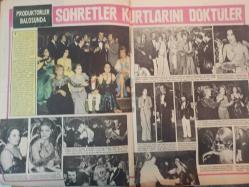 Pazar Haftalık Aktüalite Sinema Tiyatro Müzik ve Magazin Dergisi - 3 Mart 1972 - Sayı:806 - Mine Mutlu - Feri Cansel - Yine Kıbrıs'a gidiyor - Fatma Girik ve Cüneyt Arkın mağarada seviştiler - Fikret Hakan - Merih Deniz - Salih Güney - Esrar ve Seks Beyaz Perdede - Kaçak kız şantöz Başak uslandı - Yeşilçam'da yeni bir vamp - Nazan Adalı işe soyunarak başladı - Ceyda Karahan skandal yıldızı oldu - Oktar Durukan - Bilal İnci - Mine Mutlu bir Avrupa gezisine daha çıkıyor - Eva Bender vamp oyuncuları geride bıraktı - Şöhretler Kurtların Döktüler - Sadri Alışık - Çolpan İlhan - Sevda Ferdağ - Tunç Oral - Ümit Utku - Müşerref Tezcan - Selma Güneri - Müşerref Tezcan - Tarık Akan - İzzet Günay - Tunç Oral - Tursil deterjan reklamı - Bir çırpıda Kartal Tibet - Aynur Aydan foto modellikte şansını deniyor - Deniz Erkanat hem manken hem de artist - Hülya Koçyiğit'e benzetiyorlar - Kubilay Hakan - Nur Ay fotoğraf ve haberi - Tam Takım Dergi