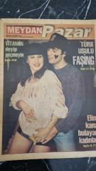 MEYDAN PAZAR GAZETESİ - 14 ŞUBAT 1993 - TÜRKİYE'NİN EN KÜÇÜK SPİKERİ DUYGU ATA - SÜPERSTAR AJDA İNGİLİZ MANKEN LİSA - MEDYUM MEMİŞ GENÇLİĞİN PROBLEMLERİ -  DANSÖZ TANYELİ ,KİLOTUNU GİYMEYİ UNUTTU -  TÜRK USULÜ FAŞİNG, BİZİMKİLER BREZİLYA FAŞİNGLERİNİ GÖLGEDE BIRAKTI - CANAN YAKA , SEVGİ ÜSTÜNE -  BİRAZ DA MİZAH - BEN ELTON , DERİN BİR SOLUK -JOHN FOWLES ,KOLEKSİYONCU - VEHBİ SARGIN , DÜNYA TURU VİDEO CLİP OLDU , SONİC YOUTH - NİLÜFER .
