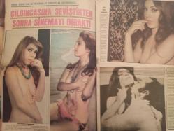 Pazar Haftalık Aktüalite Sinema Tiyatro Müzik ve Magazin Dergisi - 1976 Yılı - Sayı:1012 - Emel Sayın - Nalan Çöl - Nazan Adalı evleniyor - Dünyaya göbek attıran Kudret Şandra'nın Yeşilçam'da şansı her geçen gün artıyor - Müşfik Kenter ve Sevinç Pekin aşkı için herkes aynı kanıda - Tansu Sayın - Oya Peri - Serap Olguner - Mine Sun - Leyla Başar - Senar Seven son iki filminde de çırılçıplak soyunmuştu - Müjde Ar'ın yuvası sallanıyor - Sevda Ferdağ - Oksal Pekmezoğlu - Ali Poyrazoğlu - Türkan Şoray ''Bu yalanlardan bıktım artık. Evimdeyim ve yaşantımdan son derece memnunum'' - Ver elini Adana - Yeşim Yükselen - Ülkü Özen sessiz ve derinden gidiyor - Alev Altın büyük aşk yaşıyor - Fatih Yüzaltı fotoğraf ve haberi - Tam Takım Dergi