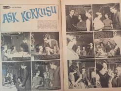Pazar Haftalık Aktüalite Sinema Tiyatro Müzik ve Magazin Dergisi - 6 Mart 1965 - Sayı:441 - Genç Kız Kalbi ve Yenilmez Yumruk Çizgi Romanı - Özcan Tekgül - Beyrut Dağlarında Striptease yapıyor - Aşk Korkusu Fotoromanı - Boncuk Çizgi Romanı - Sinema Haberleri - Elke sommer - Doktor Kilder ve Kırık Kalp Çizgi Romanı - Yüzbin öpücüğü binlerce kız bölüştü - Kanepede iki kişi - Zeynep Berk - Hanımlarla başbaşa - Nicole Bernard - Cehennemde Bir Melek - Jean Sherman - Bu yıldızları ben meşhur ettim - Osman Faruk Seden - Onu Ben Kral Yaptım - Ayhan Işık - Bu haftaki yıldızınız - PURO Sabun Reklamı - Kalpten kalbe - Thea Fleming - Hasbi Tembeler Çizgi Romanı fotoğraf ve haberi - Tam Takım Dergi