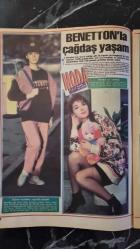 MEYDAN PAZAR GAZETESİ - 19 0CAK 1992 - CANDY SAUNDERS , 92 NİN EN GÜZEL VÜCUTLU KIZI SEÇİLDİ - SAHİPSİZ İSTANBUL -GÜLAY ATIĞ , TÜRKİYENİN EN GENÇ BAYAN BELEDİYE BAŞKANI -  YILMAZ GÜNEY ISPARTA CEZAEVİ NDEN BAYRAM İZNİNE ÇIKTI VE GERİ DÖNMEDİ - FULYA ONAY , MACİT BENİ OTOMOBİLLENDİR - MODA , BENETTON LA ÇAĞDAŞ YAŞAM - SOSYETEDE BU HAFTA , PATRONLARIN YAKIŞIKLISI RAFAEL MİMİ VE EŞİ HELGA - MALKOÇLARIN ŞEHİR ZİYARETİ, ENDER MALKOÇ VE GÜLŞAH MALKOÇ - ESKİ MEZUNLARDAN YARDIM , HANDE AKYOL, METE SÖNMEZ , ARZU BİREN - MUSTAFA TÖNGEMEN ANLATTI ERGİN ASYALI YAZDI - ÇOCUĞU OLMUYOR DİYE GİTTİĞİ ÜFÜRÜKÇÜDEN  ÇOCUĞU OLDU .