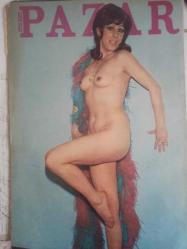 Süper Gazete Pazar Haftalık Aktüalite Sinema Tiyatro Müzik ve Magazin Dergisi - 11 Mart 1978 - Sayı:3 - Rita Pennington - Nur Ay - İlknur Taçbaş'ın Bahar Harekatı - Claudia Cardinale - Bu Kaan başka Kaan - Hülya Kaan - Çıplak Starlar Soyunmayı Sınırlandırınca - Nilgün Ceylan - Altan Erbulak - Metin Serezli - Filmi yapılan popüler türkü Maden Dağı - Betül Ahçıoğlu - İzzet Altınmeşe - Ahmet Erkuş - Songül Gör - Kemal Kan - Diler Saraç - Romine Terri - Feri Cansel - İç çamaşırı kullanmayan Figen Han'ın başı dertte - Boyu küçük diye üzülmüyor artık - Doğaya aşık dansöz Perihan Ateş fotoğraf ve haberi - Tam Takım Dergi
