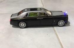 Rolls royce oyuncak araba