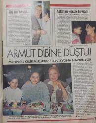 HÜRRİYET GAZETESİ-TV'DE 7-PROGRAM-MAGAZİN-TV-DERGİSİ-DERGİ-7 MAYIS-13 MAYIS-1994-KAPAK-FOTOĞRAF-RÖPORTAJ-SUAT SUNA-MÜZİK DELISI-BAY KEMANCI-MÜZİK VE AŞK HAYATINI ANLATIYOR-YENI YASA VE TELEVIZYONLAR-CENGİZ SEMERCİOĞLU-REHA ERUS-RAUF TAMER-ERDAL UĞURLU-GAY ALI KIMDIR-FİNAL GİYSİSİ-BANU USLUER-BABA-OĞUL-AYNI DİZİDE-MERT ASUTAY-ÜSTÜN ASUTAY-ERDAL ÖZYAĞCILAR-ANNELER İÇİN-TARIK TARCAN-DEFNE SAMYELİ-FERDA ANIL YARKIN-NERİMAN KÖKSAL--AŞKIN'IN KÜÇÜK HAYRANI-AŞKIN NUR YENGİ-ARMUT DİBİNE DÜŞTÜ-MEHPARE ÇELİK-ABD'NIN BIZIMKILER'İ-SIMPSONLAR-FADİME İLE TEMEL PAKET KURBANLARI*AYDAN BURHAN-ERKAN CAN-SABRIYE KARA-KİBARİYE-PEMBE DIZILER-YALAN RÜZGARI-ANTONELLA-HOLLYWOOD MANZARALARI-MACAUAY CULKIN-JODIE FOSTER-MEL GIBSON-BOŞANMA RÜZGARI-ONU ÖZLEYECEĞİZ-JOHN MCCOOK-AYRI ODALAR-NICOLE KIDMAN-TOM CRUISE-NİKAH TAZELENDİ-BEN GAZZARA-ELKE STUCKMAN-KENTERLER'IN EKRAN KEYFI-MÜŞFİK KENTER-YILDIZ KENTER