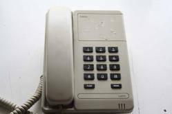 KAREL LADİN T/P TELEFON 12628  Karel Ladin Telefon Makinası  SABİT TELEFON ((DEMİR RAF 46