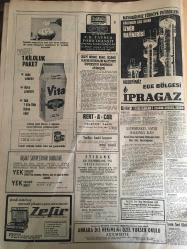 HÜRRİYET GAZETESİ 22 TEMMUZ 1968 YIL :21 SAYI :7268--36 Sene hapis yiyen iki ünlü iş adamı  ortadan kayboldu ---Şakiler 2 jandarmayı  öldürdü---CHP 18 yaşını dolduranlara oy hakkı tanınmasını istiyor ---Fazıl Küçük ile Kıbrıs a verilmek istenen statü  görüşülecek ---Öz oğluna karakolda dayak attırdı ---Audrey Hepburn  yemekte  İtalyan sevgilisini kendi elleriyle besledi ---26. Kalp Nakli Ameliyatı Amerika da Yapıldı ---Can ın satışı için yönetim  kuruluna  tam yetki verildi ---Yusuf :Anderlecht te oynarken ayağımda top tutmayacağım ---3,5 milyonluk takım Göztepe ---Adalar  Susporları Kulübü Yüzmede Şampiyon Oldu ---Kaleci Yavuz  Fenerbahçe  formasını benden  kimse alamaz ---Mefharet Atalay çalışmak için gittiği Münih te şarkı söylemeye başladı ---Kışladan savcılığa dilekçe yazıp  ,karısını zina yaparken yakalattı --Çekoslovakya ikili müzakerelerin Rus topraklarında yapılmasına karşı --