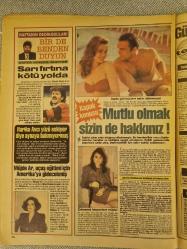 MEYDAN PAZAR GAZETESİ - 20 Aralık 1992 özel geceler Mustafa Oğuz Günay Muazzez Abacı Nükhet Duru Semra Tınaz - Kıbrıslı Bir Sen - yasak aşk hastanede bitti - Medyum Memiş İslam'da kadın hakları - Kenan Kaya Bu ne biçim Kabare - Ufuk büyükçelebi ne sabırlı insanlarız - moda kadınlara özel çizgiler  - Zafer Dinçer yazıyor Serpil Çakmaklı anlatıyor 3 yıllık evliliğim kocam benim altımda ezildi - Müjde Ar uçuş eğitimi için Amerika'ya gidecekmiş - Harika Avcı yüzü eskiyor diye aynaya bakmıyormuş - sarı fırtına Kötü yolda Zafer Dinçer yazıyor - Biraz da mizah - Gülce Şeren yazıyor geçmişini geri verin İstanbul'a - Ceylan
