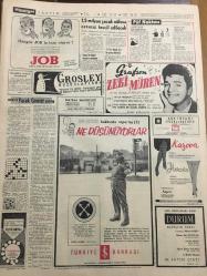 HÜRRİYET GAZETESİ 18 MART 1965 YIL :17 SAYI :6064---Kıbrıs : Türk Mücahitleri Bağlıköy de bir şehit verdi ---Kara ve Deniz Kuvvetleri İskenderun da Büyük Tatbikat Yapacak ---Kraliçe Elizabeth 35 Dakikalık Görüşmeden Memnun Ayrıldı ---Hamburg da bir Türk ün cesedi kasasında bulundu ---Hileli iflasa giden tacir eşini de hile ile boşanmış ---Hemşireye ameliyat yaptıran  doktorun yargılanması başladı ---Sabıkalılar kralı Çörek Ömer in  cenazesi kabadayılar ,genelev kadınları tarafından kaldırıldı ---Beyazıt Meydanın da yeraltı geçidi yapılacak ---1,5 milyon çocuk nüfusa cezasız  tescil edilecek ---Zeki Müren  :En son okuduğu plakları  takdim eder ---Galatasaray gün düzeliyor ---Beykoz ,Feriköy maçına önem veriyor ---Fenerbahçe bugün kampa giriyor ---Genç Milliler bugün Bursa Genç Karması ile oynuyor --Erkekler için de Paris te bir güzellik enstitüsü açıldı --Suud 'un oğlu Macit  ile körpe Yunan yıldızı çılgınca  sevişiyor --Bütün gözler güvenlik konseyinde ---