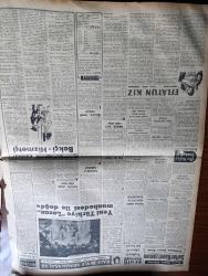 Vatan Gazetesi - 14 Temmuz 1957 - Ahmet Emin Yalman Köşe Yazısı - Halk Partisi Diyor ki Seçimler 20 Ekim'de - Kemal Hadımlı Bir Tamimle Çalışma Sistemini İzah Etti - Kıbrıs İçin Yeni Plan - Gazeteciler Başvekil Adnan Menderes'i Getirdi - Geçmiş Zaman Fıkraları Sultan Hamit Zamanı Yazan Abdülhak Şinasi Hisar - Rauf Bey'le Münakaşalar General Ali Fuat Cebesoy Yazıyor Yazı Dizisi - Eflatun Kız Yazan Nihal Yeğinobalı Yazı Dizisi - Adnan Veli'den Fantezi - Pakistan Amerika Müşterek Tebliği - Asya Gribi Türkiye'yi Sardı - 1001 Gece Masalları Hazırlayan Suat Taşer Yazı Dizisi - Fenerbahçe Kulübünün Fevkalade Kongresi Bugün Yapılıyor - İstanbul Yarışları Sürprizle Başladı - Hakkı Yeten Federasyona Döndü - Hoş Memo Karikatür