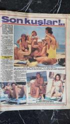 MEYDAN PAZAR GAZETESİ - 4 EKİM 1992 - AŞK GEMİSİ DEĞİL SEKS GEMİSİ - SÜPER STAR AJDA PEKKAN YİNE MUHTEŞEM KENDİNİ YENİLEDİ - MODA VAHŞİ AMAZON MODASI TÜRKİYE DE - NE TERÖR, NE AÇLIK, NE İŞSİZLİK , NE ENFLASYON ... VARSA YOKSA İÇKİ DANS VE SEKS , SOSYETE GENÇLERİ -  BURÇ YORUMLARI -  DOÇ. DR. ÜNSAL DOMANİÇ , OMURGA EĞRİLİĞİ TEDAVİ EDİLMEZSE FELÇ YAPIYOR - FATMA GİRİRK - HİSSELİ CİNAYET KUMPASI - AIDS TEN ÖLEN ÜNLÜ AKTÖR ANTHONY PERKİNS 'İN KARISI ANLATIYOR , O  GERÇEK BİR SAPIKTI - BU ÇOCUK 18 AYDAN BERİ AĞLIYOR - GERDEK GECESİ BÜYÜK KIZI YERİNE KÜÇÜK KIZINI GÖNDEREN KAYINPEDERİNİ DAVA ETTİ - BIRAZDA MİZAH .