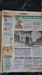 TÜRKİYE PAZAR GAZETESİ - 14 MART 1993 - DÜNYAYI SARAN YENİ HASTALIK YORGUNLUK - TOP SESİ VE İFTAR SOFRALARI - İHSAN YALÇIN , GÖZDE TAN , MESUT YILMAZ , MELİKE HASEFE, İSMET SEZGİN, RAFİ PORTAKAL - DÜNYA KAINLAR GÜNÜN DE BİR KADIN - ÇANAKKALE GEÇİLMEZ , AHMET YILMAZ BOYUNAĞA - SERHAT BOYLARIN DA ELLİ YIL, PROF.DR. İSMET MİROĞLU - SEMİH ABİ' NİN ENSESİ RECAİ ' NİN SERMAYESİ, NECMETTİN BATIREL - SAVCININ FENDİ VATANDAŞI YENDİ , HASAN KARAKAYA - BU HAFTANIN  MİSAFİRİ KONYALI LOKANTASI ' NIN BAŞAŞCISI MENGENLİ ŞEVKET ÖZDEMİR - HAFTANIN MOBİLYA VE AVİZE ÇEŞİTLERİ - ÇİN İĞNESİ ÖRTÜ DESEMLERİ - GÜLER ERKAN , KIZIM SANA SÖYLÜYORUM - BIÇAK DENİNCE AKLA ÖNCE  YATAĞAN GELİRDİ - BULMACA - BİZİM SOKAK KARİKATÜR.