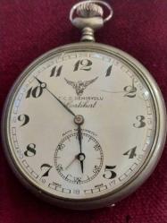 Cep Saati, Köstekli Cep Saati, İsviçre Üretimi  Cortebert  Marka Devlet Demiryolları Tren Görselli Nadir Çıkan Koleksiyonluk,  Çalışır Vaziyette , Saat Onbir ve İki yönünde Camında Çatlak Var, KULLANIMA Engel Değil.1940/1950'lerden.