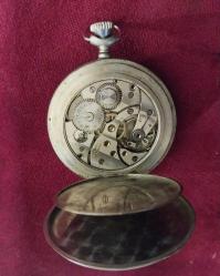 Cep Saati, Köstekli Cep Saati, İsviçre Üretimi  Cortebert  Marka Devlet Demiryolları Tren Görselli Nadir Çıkan Koleksiyonluk,  Çalışır Vaziyette , Saat Onbir ve İki yönünde Camında Çatlak Var, KULLANIMA Engel Değil.1940/1950'lerden.