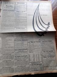 Vatan Gazetesi - 22 Mayıs 1957 - Makarios New York'a Gideceğini Bildirdi - Kasımpaşa'da Bulunan Dalgıç Okulu Ve İle Seyir Ve Hidrografi Dairesi Çubuklu'da Yeni Binasına Taşındı - Devlet Personel Kanunu Geri Kaldı - Buğday Fiyatına Yapılan Zam İyi Karşılanmadı - Judo Güreşi - Osman Bölükbaşı İmar İşini Tenkid Etti - CHP Seçim Hileleri Adlı Bir Kitap Hazırlıyor - Pamukçuluk Kongresi Devam Ediyor - Ataç'ın Öfkesi Yazan Azra Erhat - Eflatun Kız Yazan Nihal Yeğinobalı Yazı Dizisi - Berbat Süleyman'ın Duruşmalarını Yazmak Yasak Oldu - Fikret Akdora'nın İnsanlar Arasında isimli Şiir Kitabı Toplattırıldı - Siyah Kalem Yazan Ahmet Kutsi Tecer Köşe Yazısı - Havalarda 70.000 Km. Yazan Ahmed Emin Yalman Yazı Dizisi - Hikmet Baydur'un Semineri - Deprem Bölgesinde Bir Gezi Yazan Naim Tirali Yazı Dizisi - Batakhane İnsanları Yazan Adnan Veli Yazı Dizisi - 1001 Gece Masalları Hazırlayan Suat Taşer Yazı Dizisi - Vidi Vidi Çizen Walter Lantz - Mehmet Ali Has-  Lefter Küçükandonyadis'in Gollük Pası