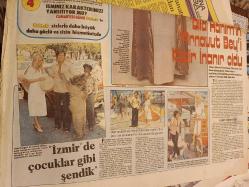 Kelebek Ev Gazetesi Manşet  sayfası- 19 Eylül 1977 - Türkan Şoray, Kadir İnanır Dila Hanım filminde. Ahmet Özhan, Hale Soygazi