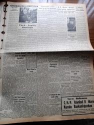 Vatan Gazetesi - 9 Mayıs 1950 - Maziye Karışmak Üzere Olan Bir Umacı Yazan Ahmet Emin Yalman Köşe Yazısı İşsizlik - Demokrat Parti'nin Seçim Beyannamesi - İsmet İnönü Dün Akşam Şehrimize Geldi - Demokrat Parti Başkanı Celal Bayar Dün Ankara'da Konuştu - Sadık Aldoğan Dün Yine Tevkif Edildi - Fuat Arna Tahliye Edildi - Erzurum Gençlik Teşekküllerinin Beyannamesi Komünistlik Beyannamesi -  Nazım Hikmet'in Annesi Ölüm Orucuna Başlıyor Fotoğraf - Halide Edip Adıvar İzmir'de Seçim Nutku Söyledi - Yirmibeşinci Saat Yazan C. Virgil Gheorghui Yazı Dizisi - 19 Mayıs Gençlik Bayramı - Helikopterin Tecrübesi Yapıldı - 14 Mayıs 1950 Seçimi Yaklaşıyor - Amerikalılar Beşiktaş Takımını Bekliyor - Radarla Çizilen Beyin Ve Kalbin Haritaları - Hikaye Bir Hesap Makinesi Yazan Michelle Maurois - Parker 51 Kalem - Üçüncü Dünya Harbi Ne Zaman Kopabilir - İstanbul Ankara Radyosu Programı - Kanuni Sultan Süleyman Yazan Feridun Fazıl Tülbentçi Yazı Dizisi - Taksim Belediye Gazinosunda Bale Kellenrok