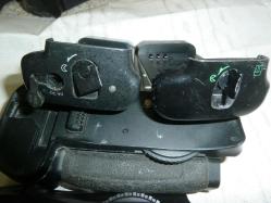 NİKON MB-D10 BATTERY GRİB D300/D300S/D700 FOTOĞRAF MAKİNESİ İÇİN  SAĞLAM 2.EL ÜRÜN 2 ADET FİYATIDIR+ÜCRETSİZ KARGO