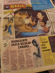 Kelebek Ev Gazetesi manşet sayfası - 20 Eylül 1979-  Fatma Girik eş arıyor. Gülşen Bubikoğlu, Tarık Akan, Hülya Koçyiğit, Muazzez Abacı, Cüneyt Arkın, Zeki Müren,, Ajda Pekkan , Filiz Akın.