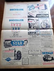 Vatan Gazetesi - 22 Ocak 1953 - Sevdiğim Kasaba Yazan Ahmet Emin Yalman Köşe Yazısı - Türk Yugoslav İşbirliği - İsmet İnönü Biz İşbirliği Arzusundayız Dedi - Eskişehir'de inkılapçılarla Mürteciler Arasında Mücadele - İstinaf Mahkemeleri Nasıl Kurulacak - Amerikan Başkanlığı İçin Eisenhower Dün Fiilen Vazifeye Başladı - Garsonlar Yüzde 10 u Alacaklar - Kadınlar Tekkesi Yazan Refik Halid Karay Yazı - 1952 de Paramızın Harici Kıymeti - Ecnebilerle Evli Olan Üniversite Öğretim Üyeleri - Türk Devrim Ocakları Laiklik Haftası Çalışmaları Devam Ediyor - Mapusane Çeşmesi Yazan Mehmet Yanık Yazı Dizisi - Oda Müziği Konseri - Paris'te Eski Türk Sanat Eserleri Sergisi Yarın Açılıyor - Dünya Gençlik Birliği ( WAY) Yurdumuzda Kurs Açacak - Habeş Güneşi Yazan Jean D'esme Yazı Dizisi - Federasyon Serbest Güreşte Yeni Bir Hamle Yapıyor - Dünya Kayak Müsabakaları - Hayrabetyan İle İvel Boks Maçı - Radyolin Diş Macunu - Singer Saat Mağazası - Gripin - Star Traş Bıçağı - Derman Ağrı Kesici - Good Year