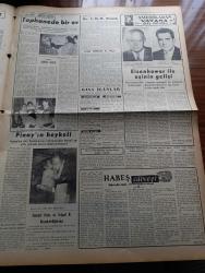 Vatan Gazetesi - 26 Ocak 1953 - Dokuz Prensip Yazan Ahmet Emin Yalman Köşe Yazısı - Demokrat Parti Genel İdare Kurulu İrtica İşini İnceledi - Doğu Almanya'da Yahudilere Baskı - Malatya'da Ahmet Emin Yalman Suikastı Tahkikatı Sona Ermek Üzere - Amerika'nın Bazı Memleketlerde İhtarı - Tanzimatta Hür Fikirler Yazan Avukat Reşat Kaynar - Doçent Feyyaz Berkay Vazifeye Başladı - Balattaki Kiliseyi Soydular - Avrupa'da Grip Salgını Var - Pakistan'da Mecburi Namaz Kılınması İstendi - Uzakdoğu'dan Hakikatler Ve Masallar Yazan Altemur Kılıç Yazı Dizisi - Edebiyat Kongresi Yazan Oktay Akbal - Şehirden Röportajlar Yazan Sadun Tanju - Amerika'dan Vatan'a Yazan Sara Ertuğrul Yazı Dizisi - Onu Affettim Filmi Oynayanlar Bülent Ufuk Suzan Rutkay Ve Neyzen Tevfik - Galatasaray Vefa İle Berabere Kaldı - Federasyon Eski Başkanı Ulvi Yenal'ın Beyanatı - Philips Pilli Radyoları - Radyolin Diş Macunu - Emlak Bankası- Arı Bisküvileri - Ankara'da Gazeteciler Cemiyetinin Kongresi Yapıldı - Nazlı Tlabar