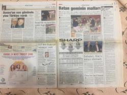 Milliyet Gazetesi - 3 Şubat 2000  -Abba fotoğrafı-Sergen Yalçın/ Sinema - Türkiye - Tekstil - Film - Dolar - Adamlar - Ankara - Savcı - Bülent Ecevit - AP - Terörle Mücadele - Başbakan - Terör - Oğuzhan - Abdullah Gül - Oğuzhan Asiltürk - Cemil Çiçek - ABD - Konser - Müzik - Avrupa Birliği - Euro - Opera - LP - Zara - Santral - Redd - Vergi - Avusturya - Hükümet - Hasan Cemal - Tarkan - Kupa - Tank - Antrenman - Ceza - Dizi - Buray - Gavi - Ahmet Çakar - Teknik Direktör - Sergi - Vize - Allan - Ligde Kalma Mücadelesi - Beşiktaş - Anıt - Aziz Yıldırım - Fenerbahçe - Futbol Takımı - Transfer - Taraftar - Alpay - DNA - Fikret Ünlü - Maaş - Avukat - Trabzonspor - Galatasaray - Derya Sazak - Riga - Demokrasi - Ekonomi - Agu - MHP - DSP - ANAP - DYP - Seçim - Serpil Çevikcan - Savunma - Basın - Eğitim - Isla - Cumhurbaşkanı - Anayasa - BM - Meclis - Turizm - Otel - Deprem - Almanya - Faiz - Cami - Gökçe - Şili - Gemi - Askeri - Mahkeme