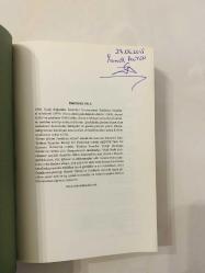 Bülbülün Kırk Şarkısı (1.baskı , İmzalı)