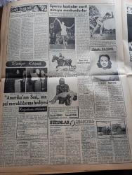 Vatan Gazetesi - 25 Nisan 1955 - CHP'nin Yolu Ne Tarafa Yazan Ahmet Emin Yalman Köşe Yazısı - Hirfanlı Barajının Temel Atma Töreni Dün Yapıldı - Saksonya Seçimlerinde Adenauer Geride Kaldı - Fenerbahçe Atletico De Rio'yu Dün 4 1 Mağlup Etti - Refik Şevket İnce Vefat Etti - Sait Faik Abasıyanık Armağanı'nın Neticesi Belli Oldu - Dün Yeşilköy'de Paraşüt Gösterileri Yapıldı - Hanımın Çiftliği Yazan Orhan Kemal Yazı Dizisi - Erenköy Kız Lisesinde Mezunlar Günü - 3. Türk Film Festivali Bu Sabah Başlıyor - Darüşşafaka İçin Tesis Kuruluyor - Mussolini'nin Metresinin Ailesi Tazminat İstiyor - Gazeteci Ceyn Arden'in Maceraları Çizgi Roman - Her Gün Bir Yıldız Terry Moore - Şah İsmail Yazan Feridun Fazıl Tülbentçi Yazı Dizisi - Amerika'nın Sesi'nin Pul Meraklılarına Hediyesi - Toprak Sevgisi Senaryo Ve Resim Çetin A. Özkırım - Cumhurreisi Ameliyat Yapan Millin Ve Hastanesi - Grekoromen Dünya Güreş Şampiyonası Sona Erdi -  Beşiktaş Gençlerbirliğini 1 0 Mağlup Etti