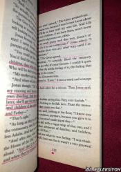 LOIS LOWRY / THE GIVER / LAUREL LEAF BOOKS / İNGİLİZCE KİTAP (VERİCİ)  ALTI ÇİZİLİ KISIMLARI MEVCUT